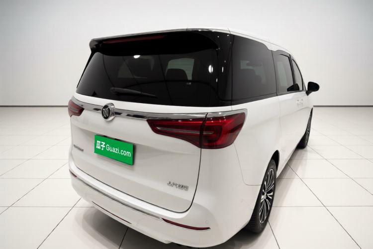 Used Buick GL8 2022 ES Land Cruiser 653T Luxury Model Exterior 5