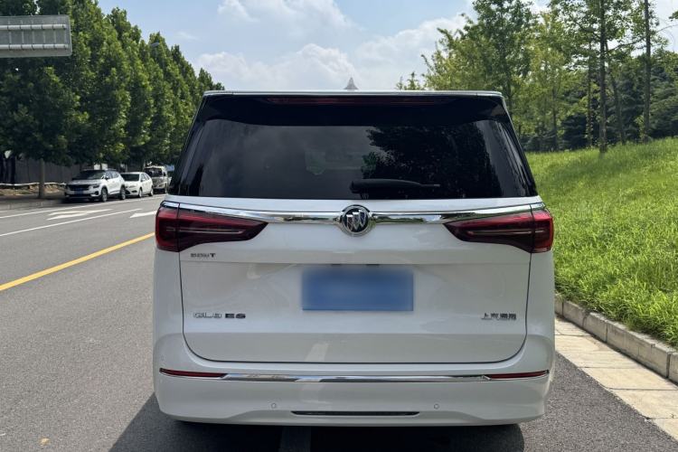 Used Buick GL8 2022 ES Landtrek 653T Luxury Edition Exterior 5