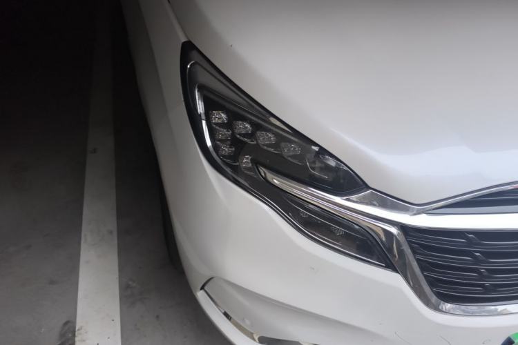 Used Buick GL8 2022 ES Land Cruiser 653T Luxury Model Exterior 6