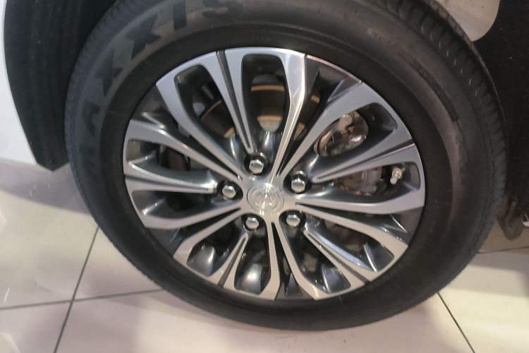 Used Buick GL8 2022 Land Business Class 652T Luxury Model Exterior 8
