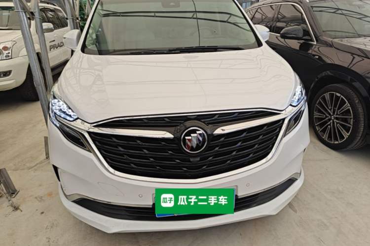 Used Buick GL8 2022 ES Landtrek 653T Luxury Edition Front