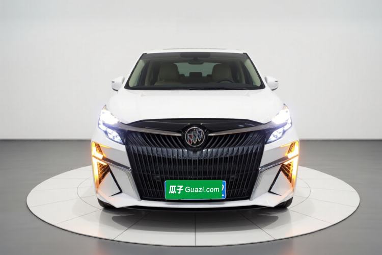 Used Buick GL8 2022 ES Landtrek 653T Comfort Edition Front