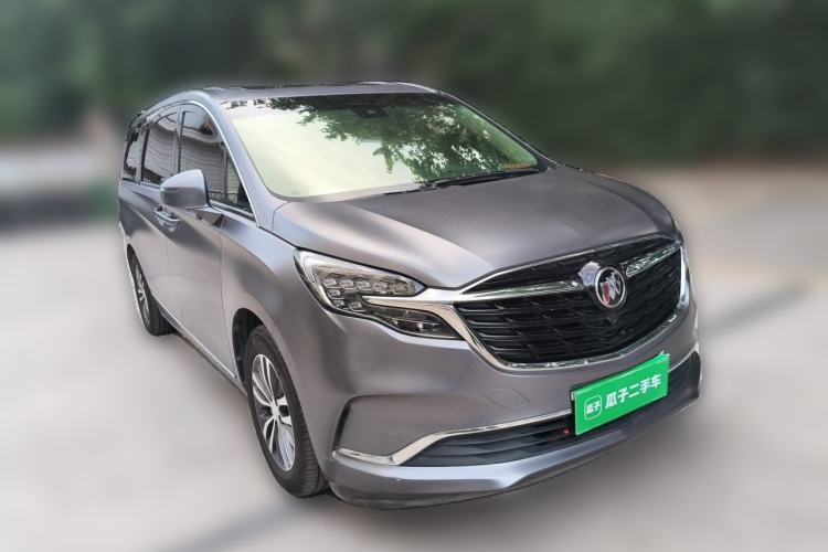 Used Buick GL8 2022 ES Landtrek 653T Luxury Edition Front Right 45 Deg