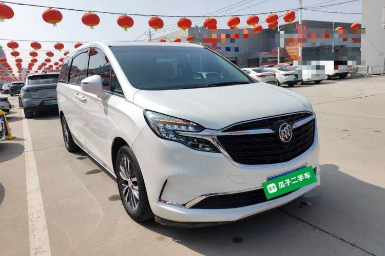 Used Buick GL8 2022 ES Landtrek 653T Comfort Edition Front Right 45 Deg