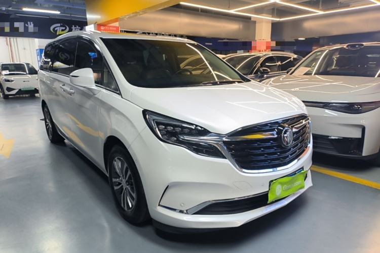 Used Buick GL8 2022 ES Landtrek 653T Luxury Edition Front Right 45 Deg