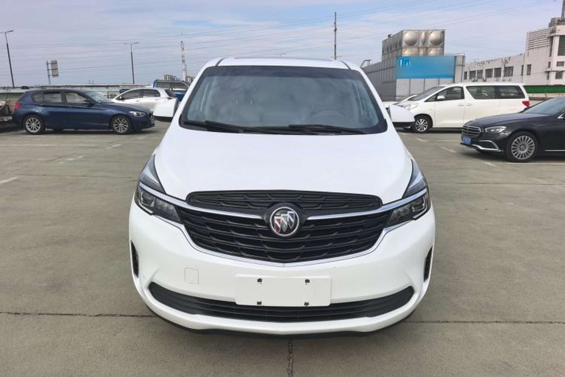 Used Buick GL8 2022 Land Business Class 652T Luxury Model Front