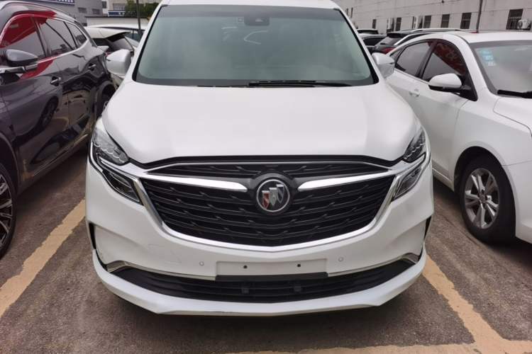 Used Buick GL8 2022 ES Landtrek 653T Luxury Edition Front