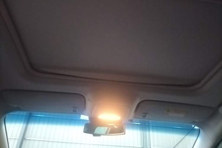 Used Buick GL8 2022 Land Business Class 652T Luxury Model Headliner
