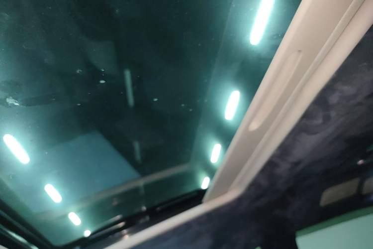 Used Buick GL8 2022 ES Landtrek 653T Comfort Edition Headliner