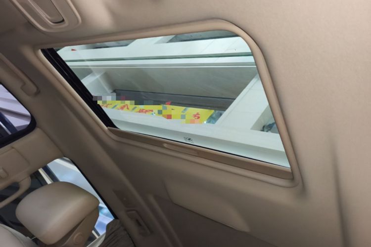 Used Buick GL8 2022 ES Landtrek 653T Luxury Edition Headliner