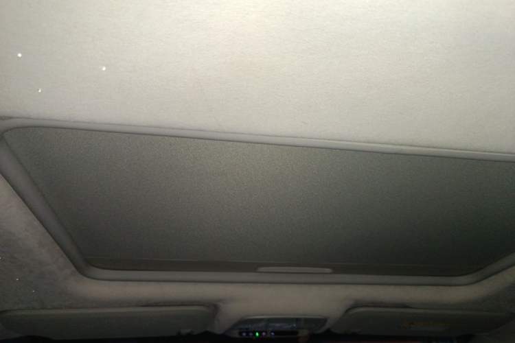 Used Buick GL8 2022 ES Landtrek 653T Comfort Edition Headliner