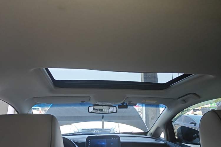 Used Buick GL8 2022 Land Business Class 652T Luxury Model Headliner