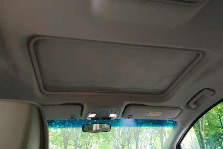 Used Buick GL8 2022 ES Landtrek 653T Comfort Edition Headliner