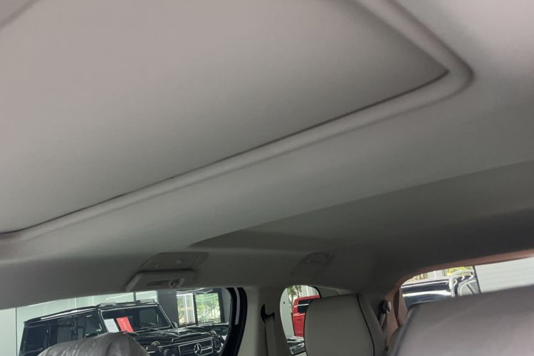 Used Buick GL8 2022 Land Business Class 652T Luxury Model Headliner