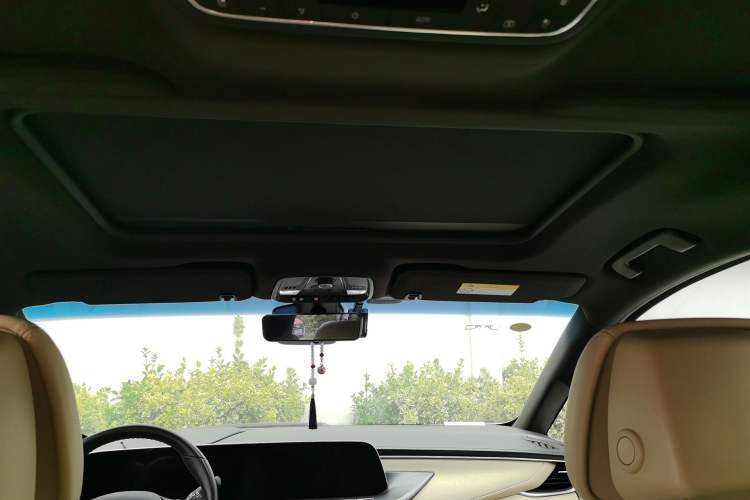 Used Buick GL8 2022 ES Land Cruiser 653T Luxury Model Headliner