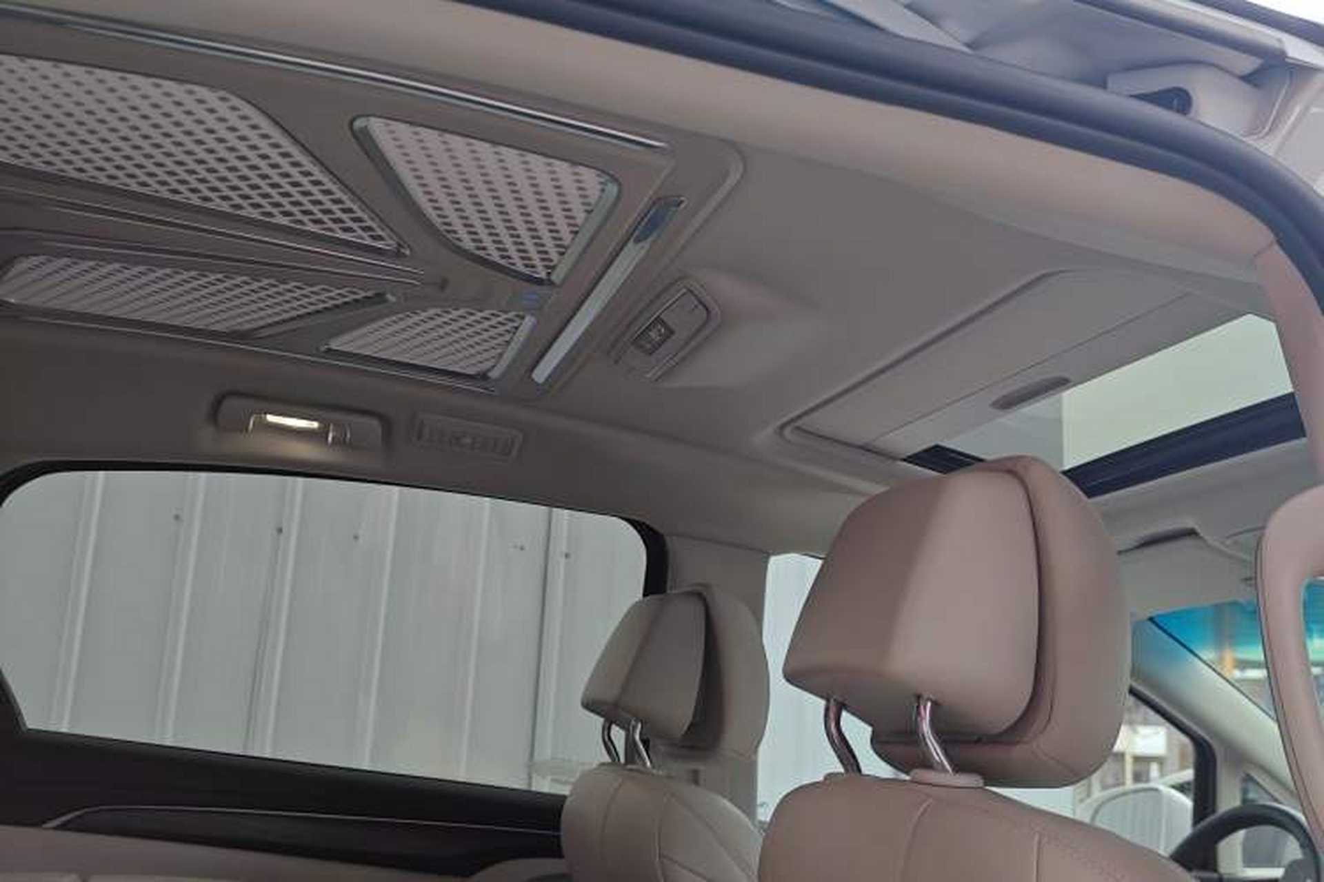 Used Buick GL8 2022 ES Landtrek 653T Comfort Edition Headliner
