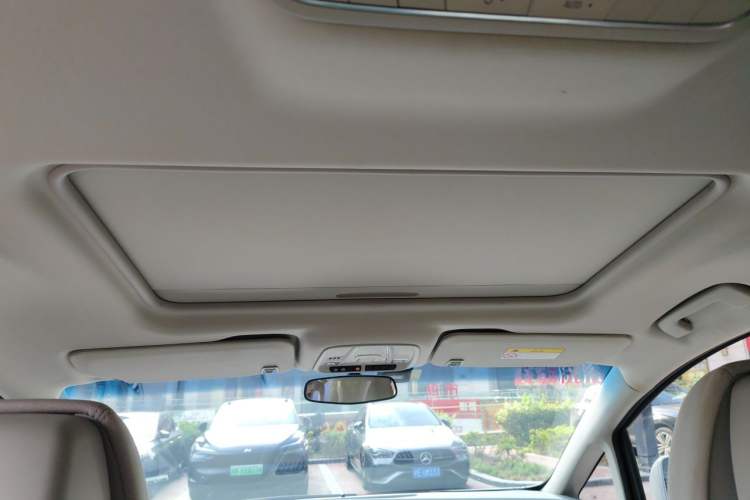 Used Buick GL8 2022 ES Landtrek 653T Comfort Edition Headliner