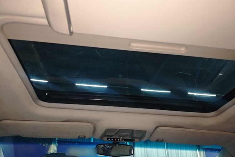 Used Buick GL8 2022 ES Landtrek 653T Comfort Edition Headliner