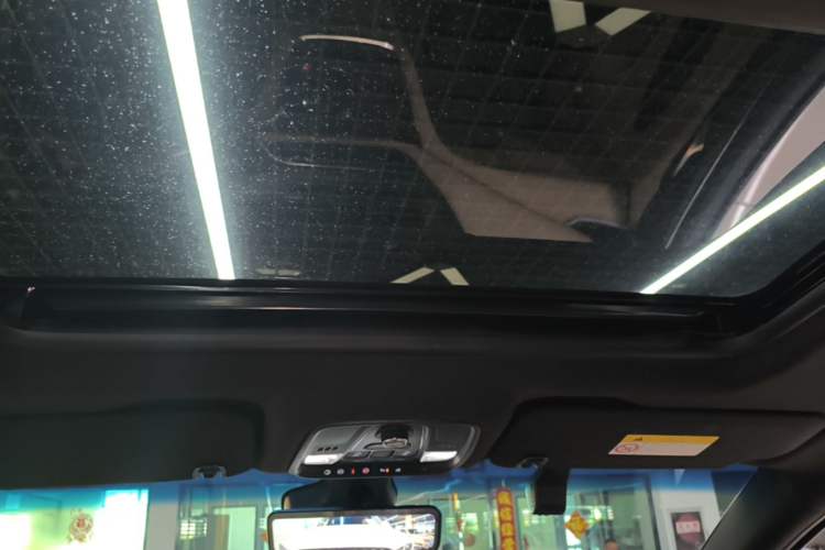 Used Buick GL8 2022 ES Land Cruiser 653T Luxury Model Headliner