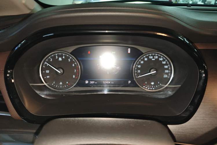 Used Buick GL8 2022 Land Business Class 652T Luxury Model Instrument Cluster