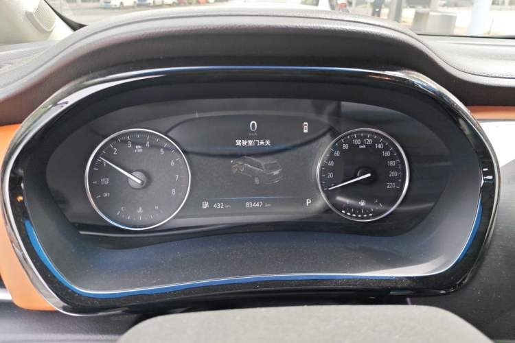 Used Buick GL8 2022 Land Cruiser Executive Class 652T Comfort Model Instrument Cluster
