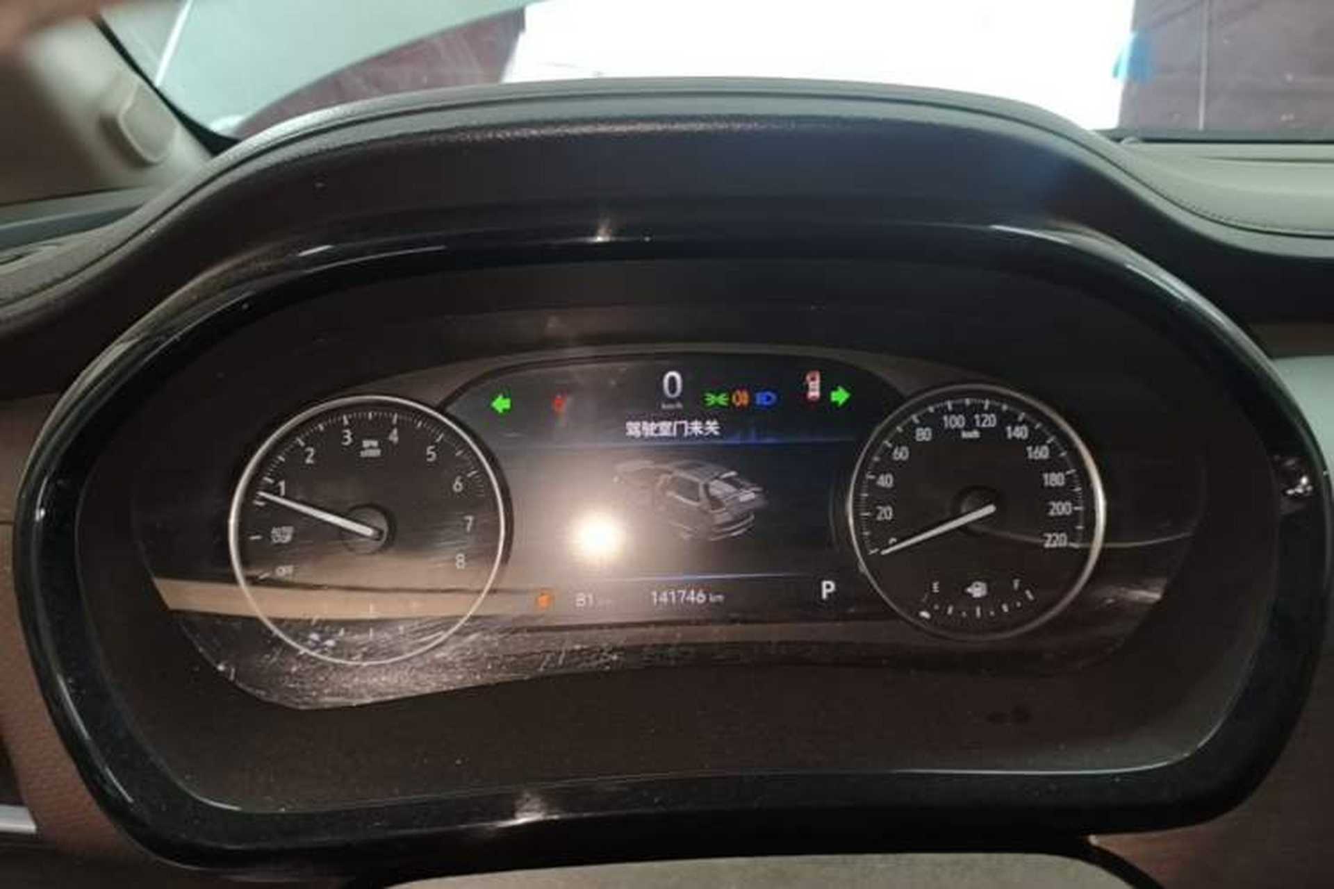 Used Buick GL8 2022 Land Cruiser Executive Class 652T Comfort Model Instrument Cluster