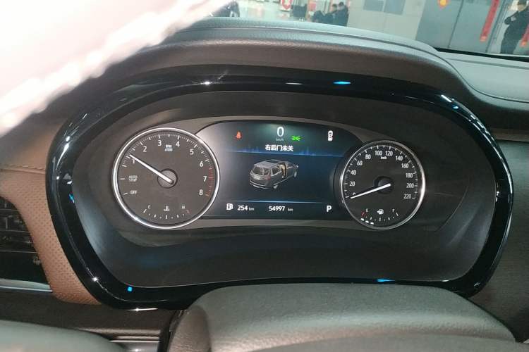 Used Buick GL8 2022 Land Business Class 652T Luxury Model Instrument Cluster