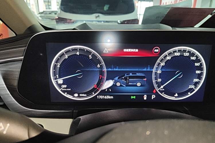 Used Buick GL8 2022 ES Land Cruiser 653T Luxury Model Instrument Cluster