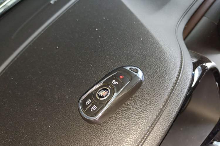 Used Buick GL8 2022 Land Business Class 652T Luxury Model Interior 1