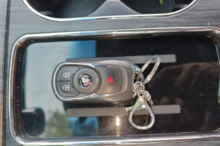 Used Buick GL8 2022 Land Cruiser Executive Class 652T Comfort Model Interior 1