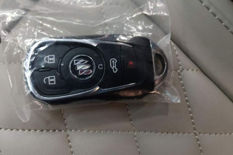 Used Buick GL8 2022 ES Landtrek 653T Comfort Edition Interior 1