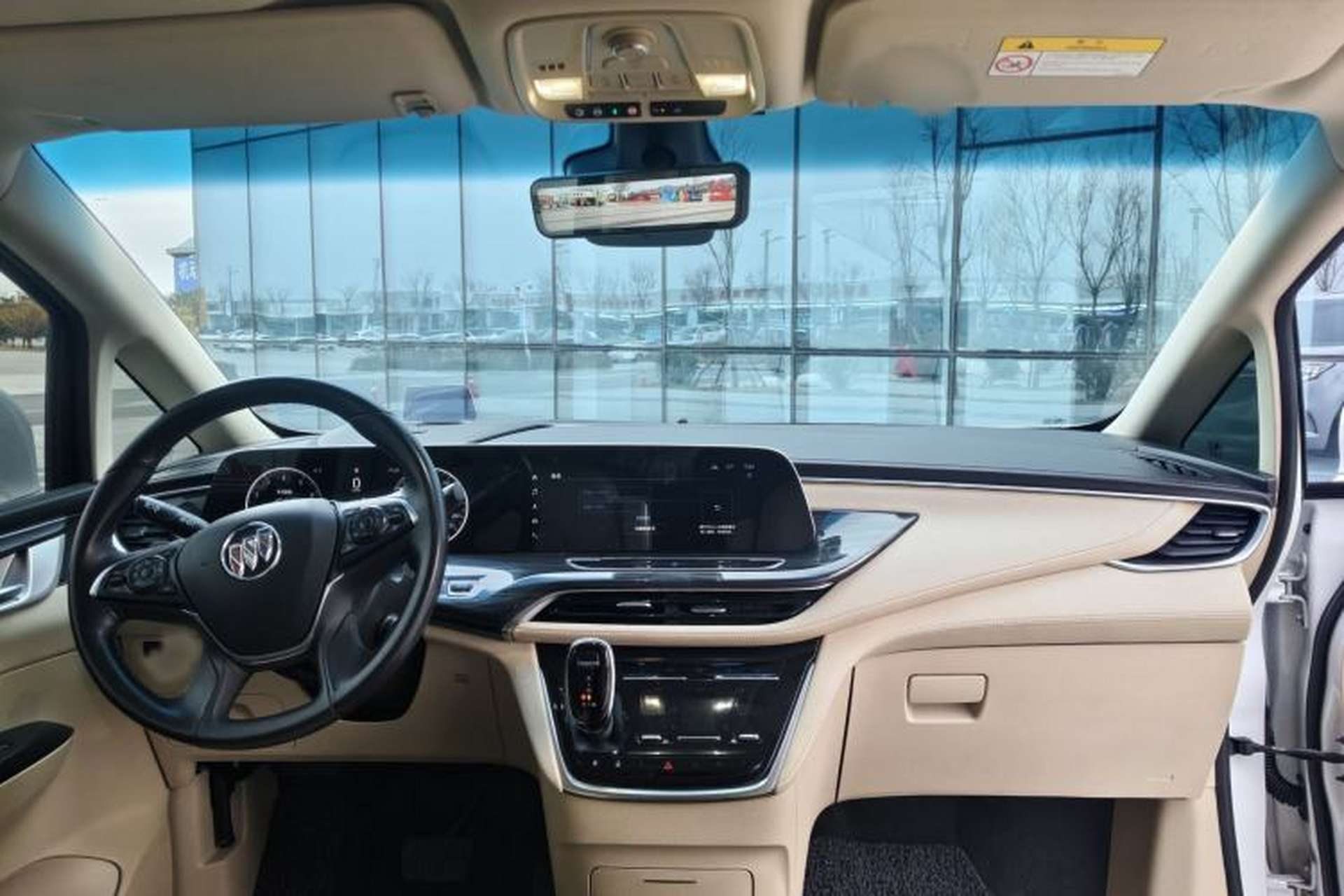 Used Buick GL8 2022 ES Land Cruiser 653T Luxury Model Interior 12