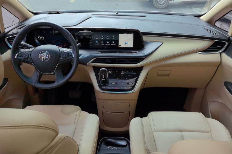 Used Buick GL8 2022 ES Landtrek 653T Luxury Edition Interior 2