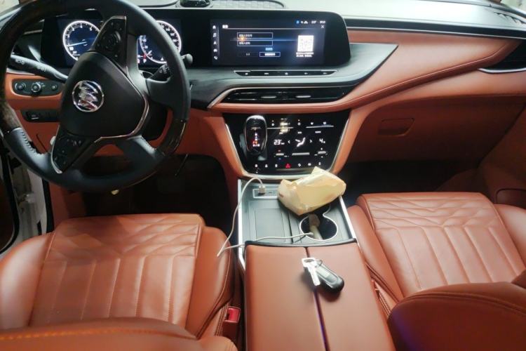 Used Buick GL8 2022 ES Landtrek 653T Luxury Edition Interior 2
