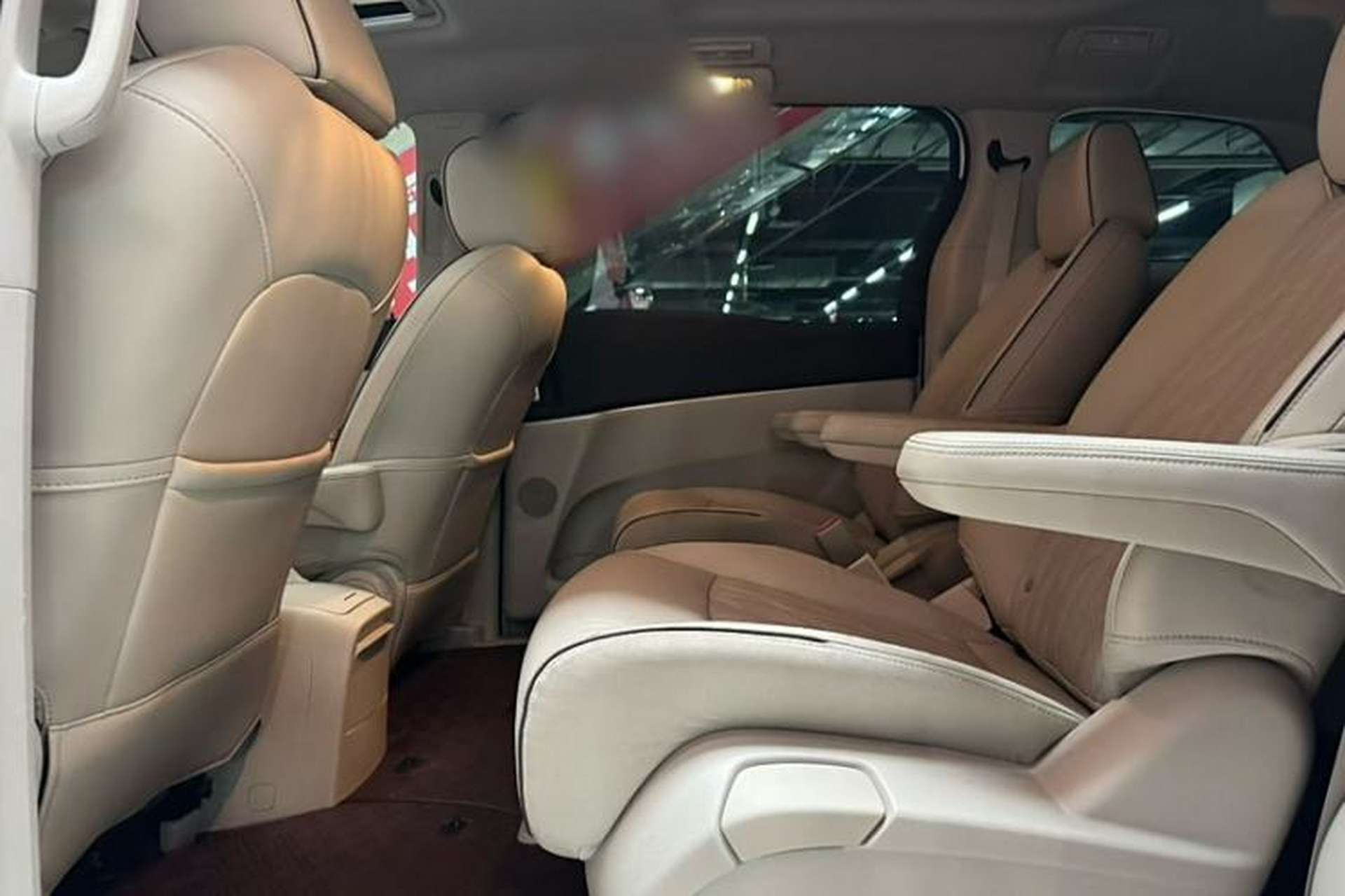 Used Buick GL8 2022 Land Business Class 652T Luxury Model Interior 2