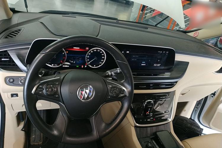 Used Buick GL8 2022 ES Landtrek 653T Luxury Edition Interior 2