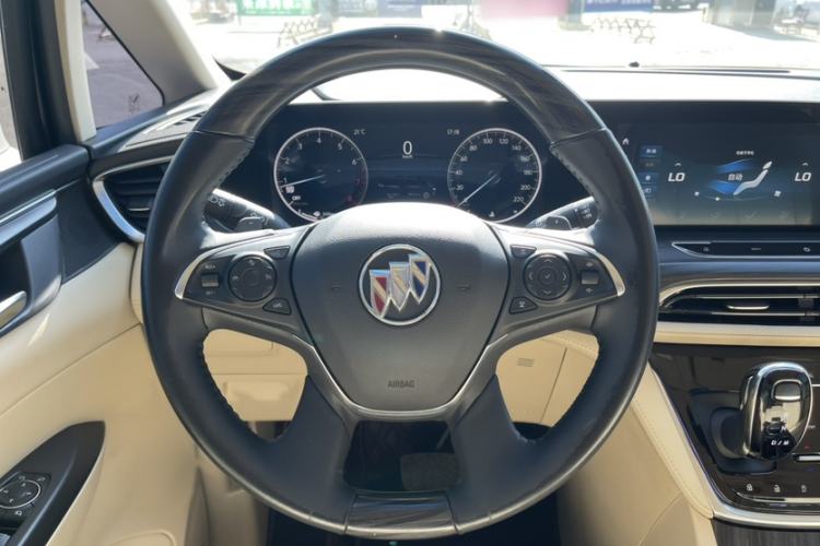 Used Buick GL8 2022 ES Landtrek 653T Flagship Model Interior 3