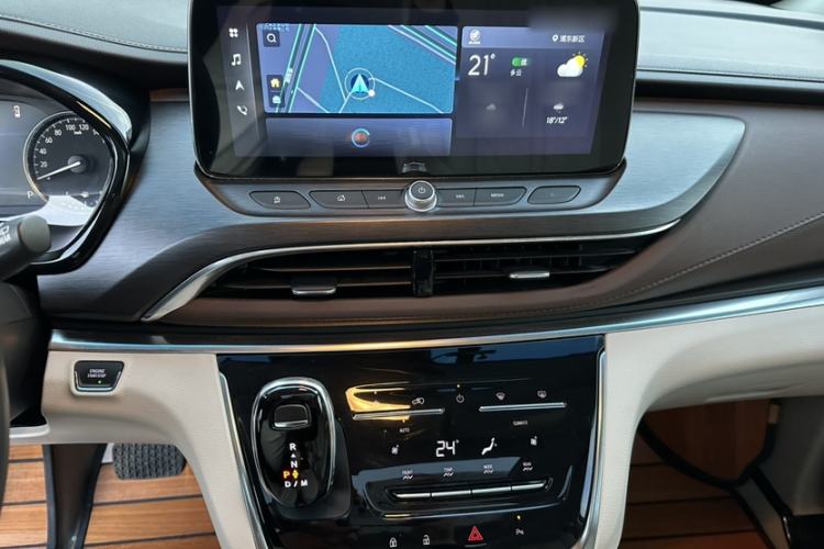 Used Buick GL8 2022 Land Business Class 652T Luxury Model Interior 3