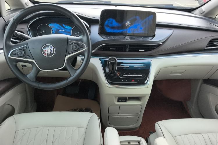 Used Buick GL8 2022 Land Business Class 652T Luxury Model Interior 4