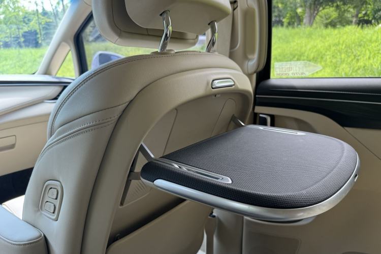 Used Buick GL8 2022 ES Landtrek 653T Luxury Edition Interior 5