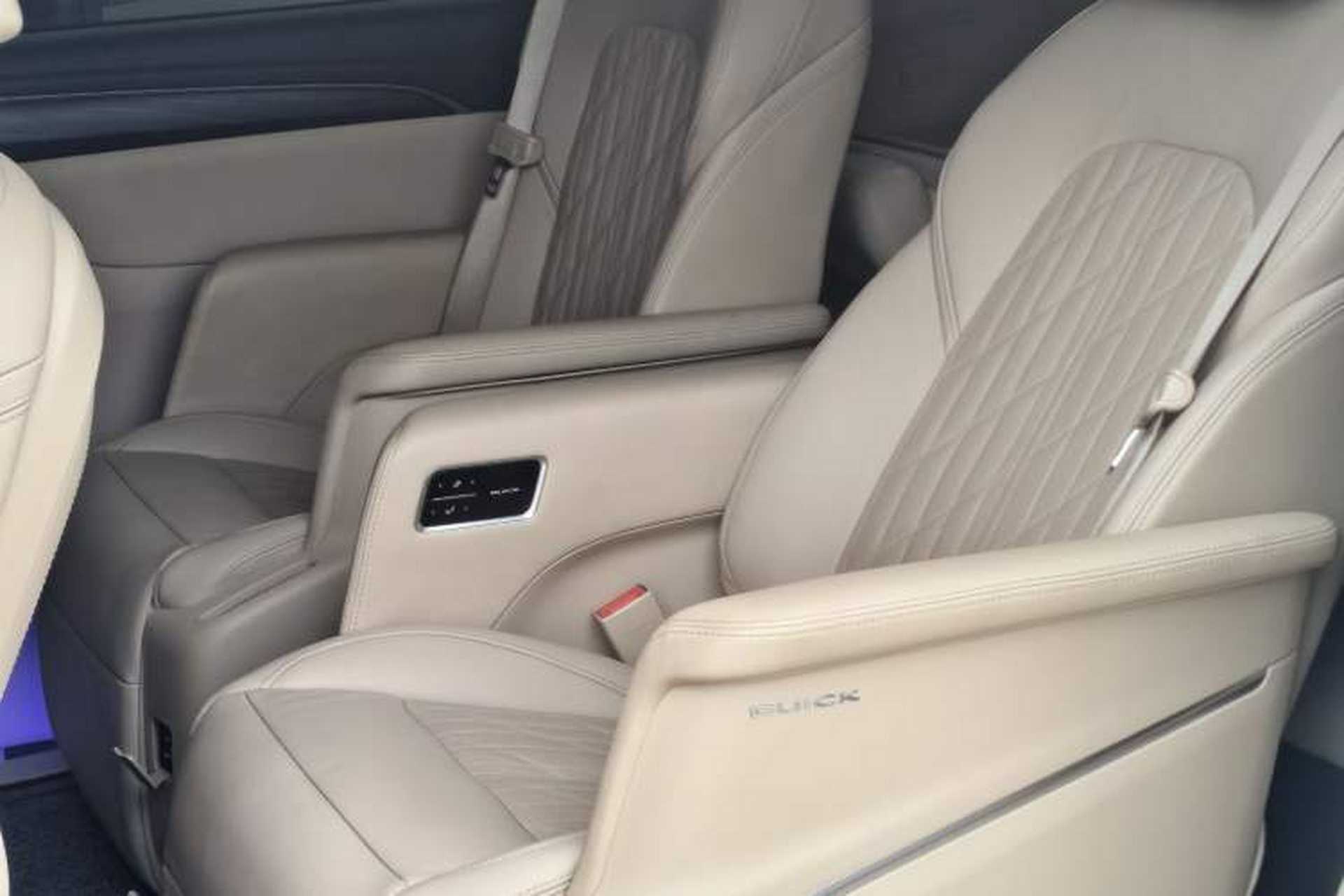 Used Buick GL8 2022 ES Land Cruiser 653T Luxury Model Interior 9
