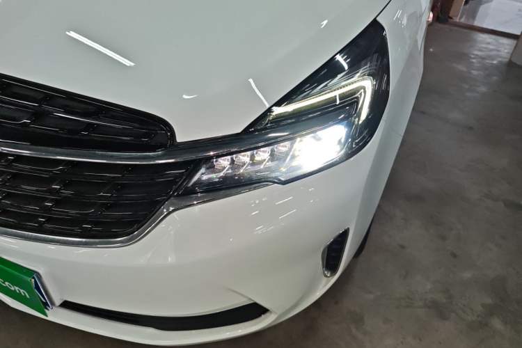 Used Buick GL8 2022 Land Cruiser Executive Class 652T Comfort Model Left Front Headlight