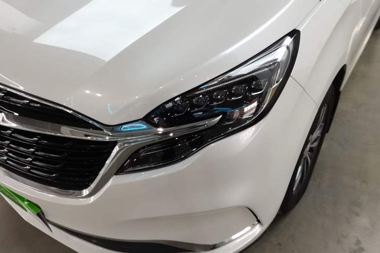 Used Buick GL8 2022 ES Landtrek 653T Comfort Edition Left Front Headlight
