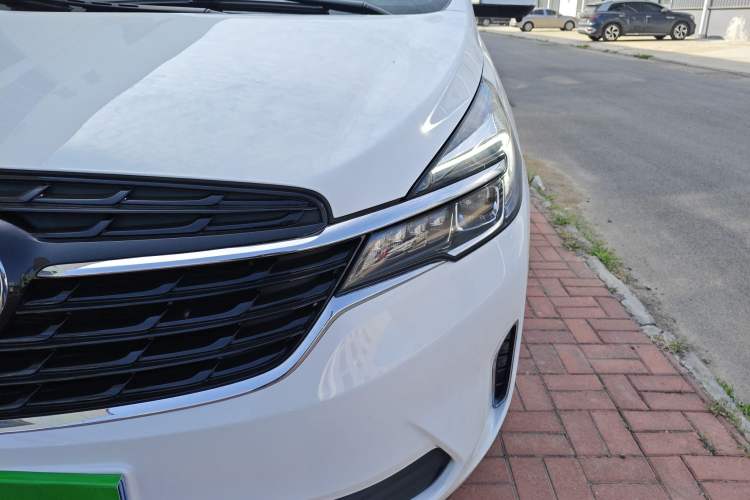 Used Buick GL8 2022 Land Business Class 652T Luxury Model Left Front Headlight