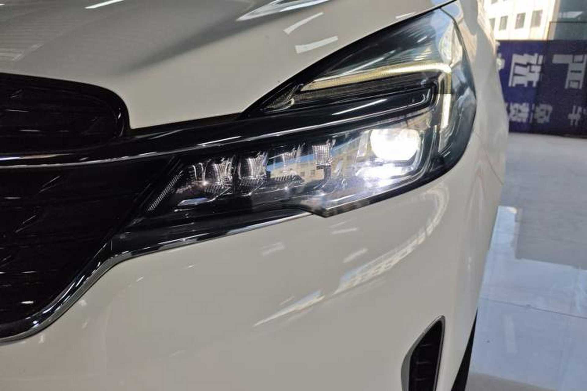 Used Buick GL8 2022 Land Business Class 652T Luxury Model Left Front Headlight