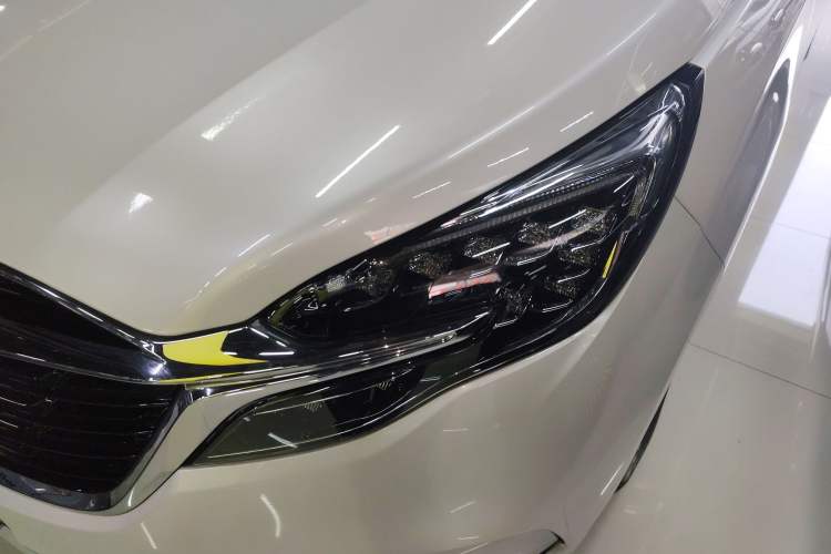 Used Buick GL8 2022 ES Landtrek 653T Comfort Edition Left Front Headlight