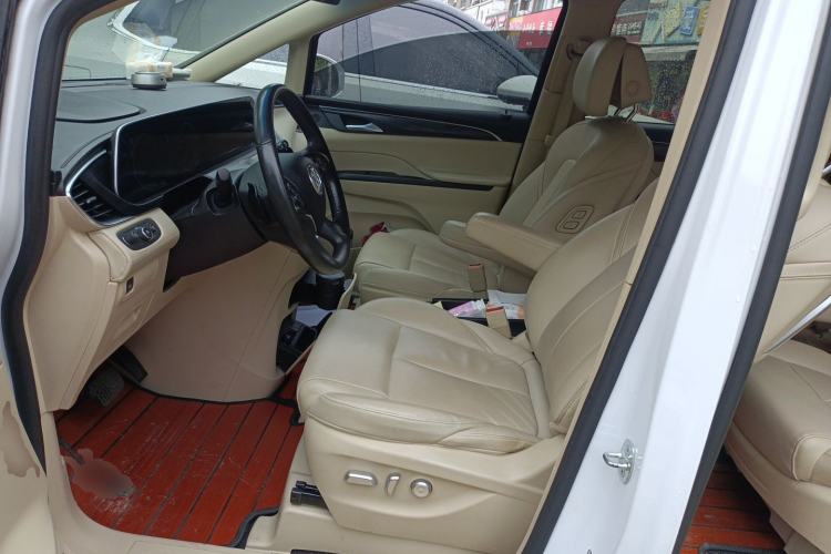 Used Buick GL8 2022 ES Landtrek 653T Luxury Edition Left Front Seat