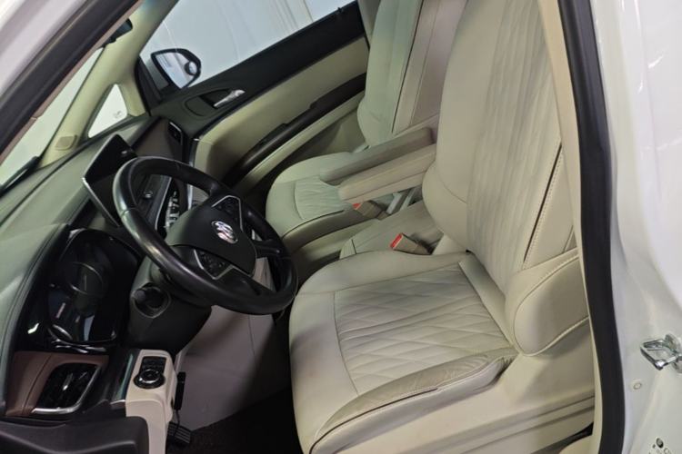 Used Buick GL8 2022 Land Business Class 652T Luxury Model Left Front Seat