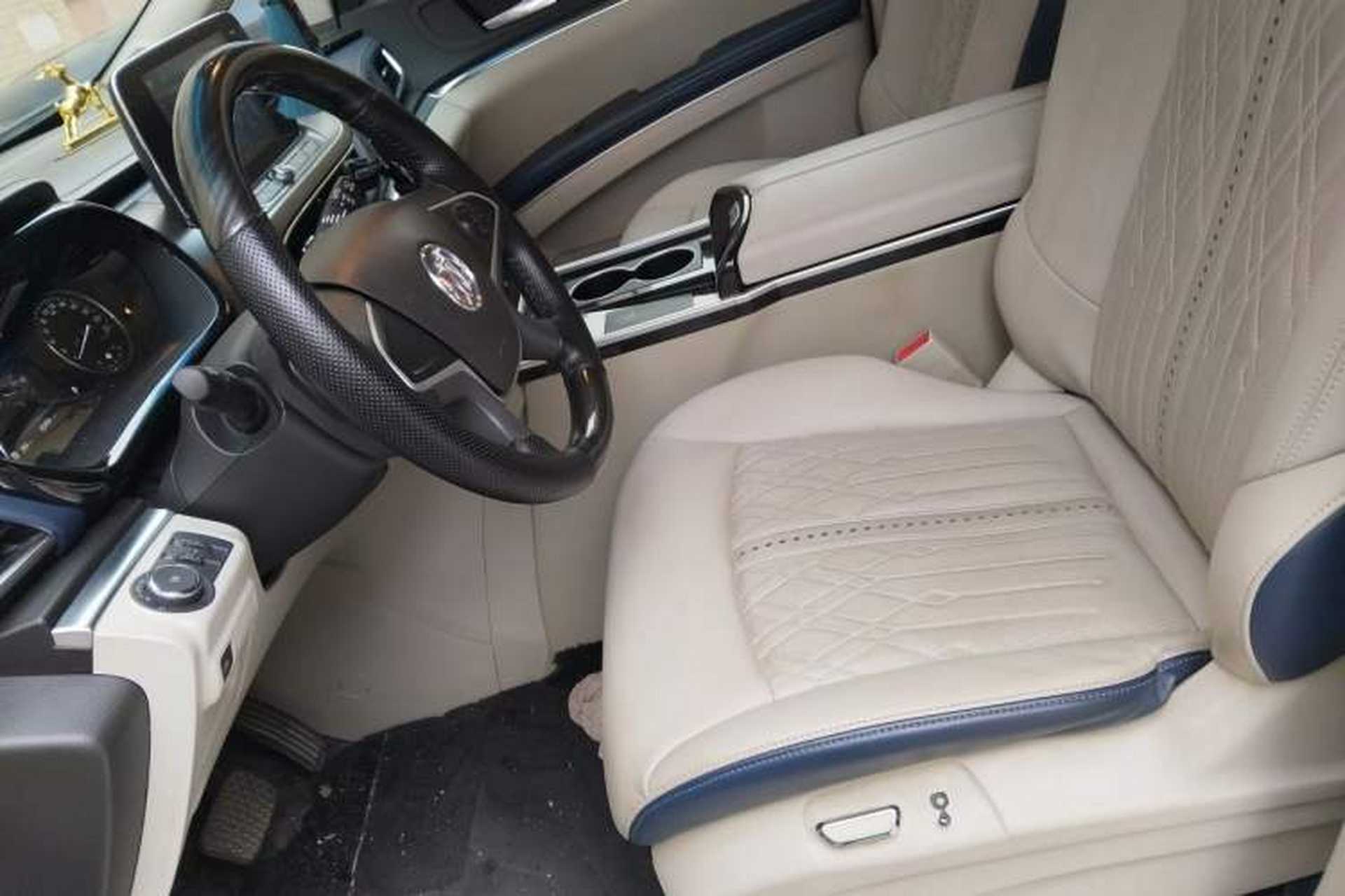 Used Buick GL8 2022 Land Cruiser Executive Class 652T Comfort Model Left Front Seat