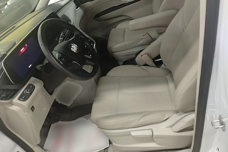 Used Buick GL8 2022 ES Landtrek 653T Comfort Edition Left Front Seat
